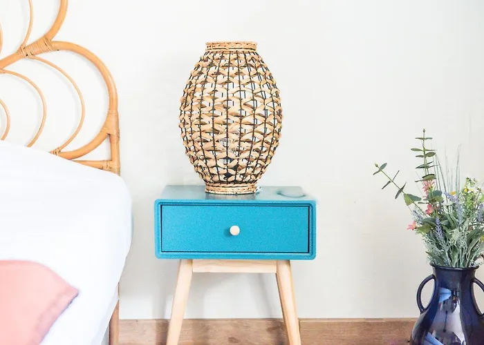 Lumineux - L'oasis - Parking Prive Lägenhet